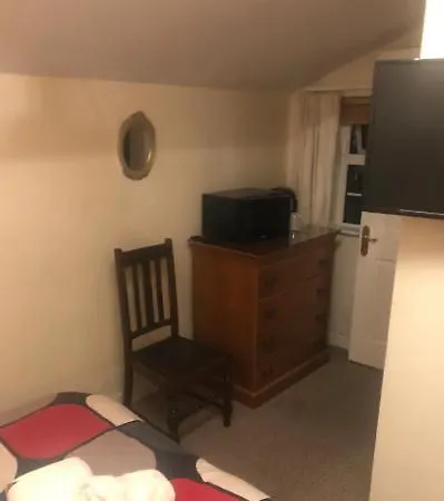 Private Comfortable Bedroom With Ensuite בית אירוח דבלין